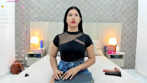 Martina online show from November 16, 11:32 am