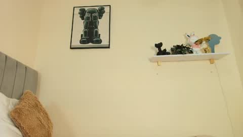 mary_cute9 online show from June 1, 12:07 pm