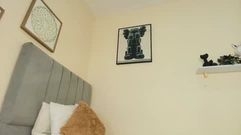 mary_cute9 online show from June 13, 12:24 pm