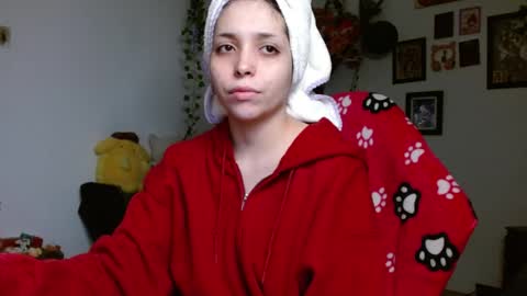                      100   online show from April 25, 10:29 am