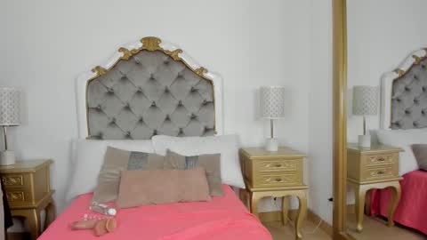 mary joseph online show from November 21, 9:06 pm