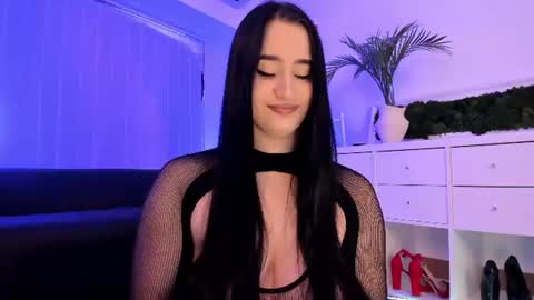 Mary online show from July 2, 6:52 am