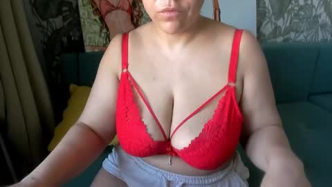 mary_touch online show from April 27, 1:25 am