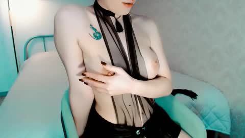 Anna online show from March 11, 5:22 am