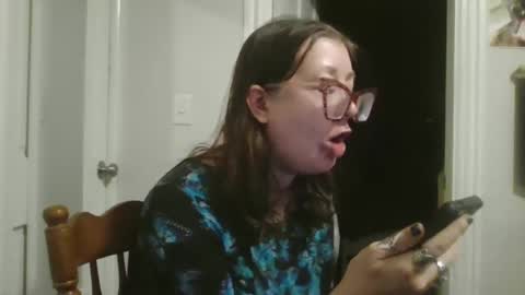 maryjaneflowers online show from December 17, 10:01 am