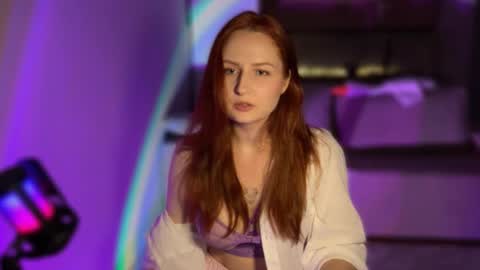 SirenVictoria online show from June 8, 12:17 am