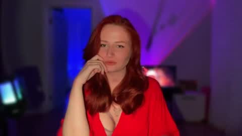 SirenVictoria online show from July 4, 7:21 pm