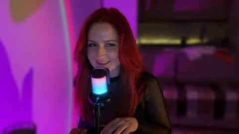 SirenVictoria online show from June 23, 7:01 pm