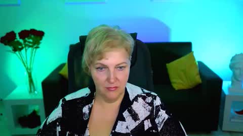 Snapshot of marymogan chatting on October 9, 8:18 am marymogan online show from October 9, 8:18 am