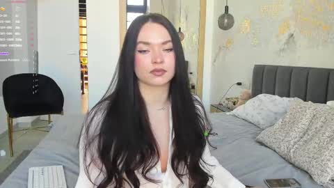 Snapshot of marypsiss chatting on March 5, 11:28 am Marina online show from March 5, 11:28 am