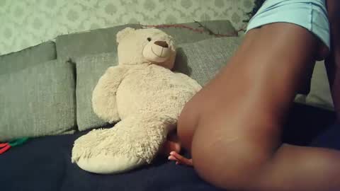 Snapshot of masked_shy_girl chatting on December 26, 5:08 pm masked_shy_girl online show from December 26, 5:08 pm