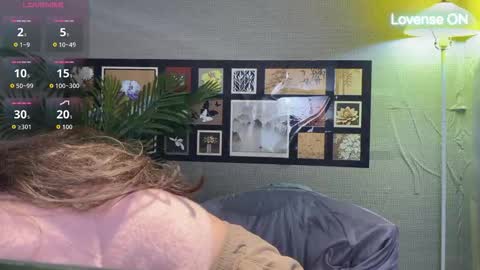 SuSu online show from March 8, 6:17 am