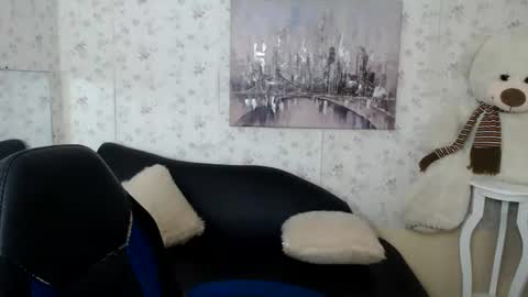 Martina online show from June 17, 10:00 pm