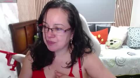 Sonia online show from June 1, 10:43 pm