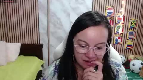 Sonia online show from July 6, 10:56 pm