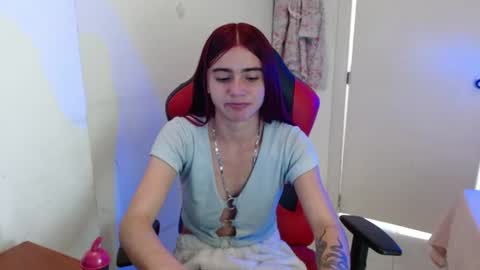 maxinesex_ online show from July 9, 2:41 pm