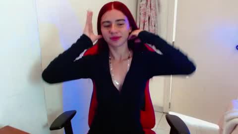 maxinesex_ online show from July 8, 2:08 pm