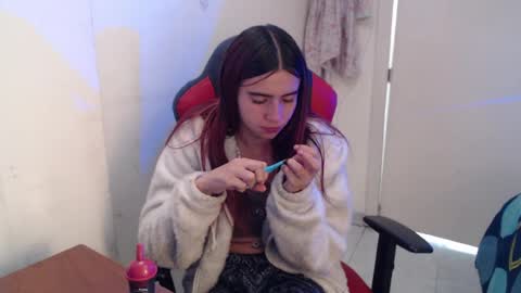 maxinesex_ online show from June 23, 3:32 pm