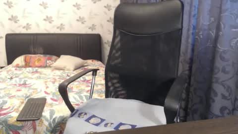 Maya online show from June 5, 6:06 am