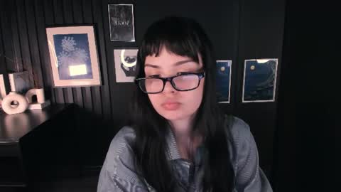 Maya online show from August 2, 3:26 pm