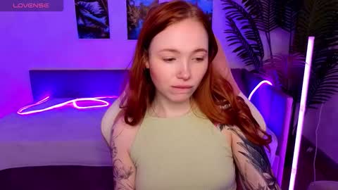 Maya online show from October 21, 2:04 am