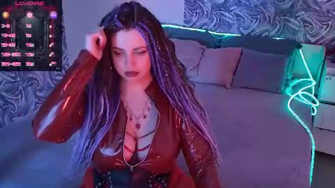 Maya Mils online show from July 31, 1:28 am