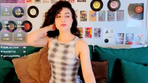 Maya online show from June 30, 2:49 pm