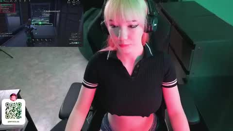 Maya Viola online show from April 29, 5:43 am