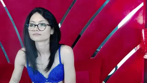Maya online show from June 15, 4:18 pm