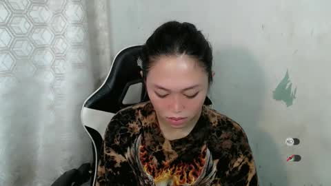 mayasally_ online show from May 2, 9:12 am