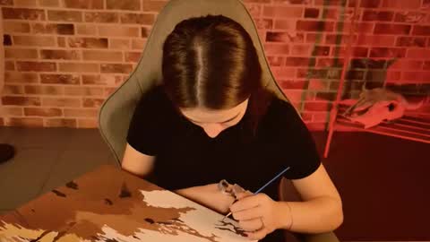 maybloom_ online show from November 8, 5:45 am