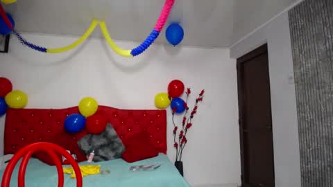 Maylin  online show from June 18, 9:14 am
