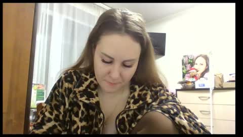 meadoweyes_ online show from January 15, 5:41 pm