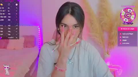 Dina online show from August 2, 6:55 pm