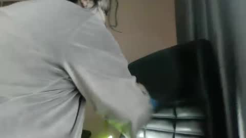 Oltereodora-lima online show from December 6, 9:43 am