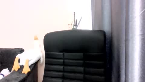 Oltereodora-lima online show from October 21, 8:18 am