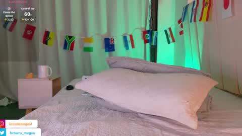 Megan  online show from July 4, 1:07 pm