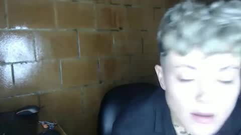 Megan and sophi online show from April 24, 2:36 am