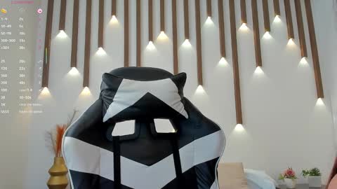 MEGAN COOPER online show from December 21, 7:18 pm