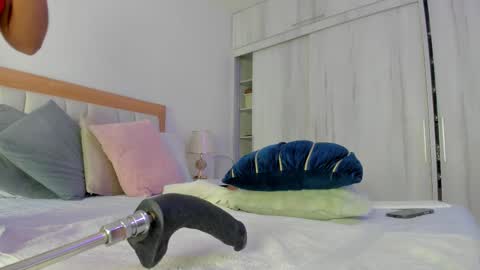 megan online show from November 19, 3:39 am