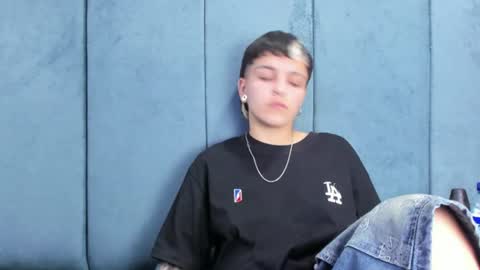 megan_thompsonn_ online show from June 13, 3:04 am
