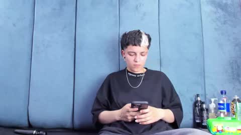 megan_thompsonn_ online show from April 30, 2:39 am