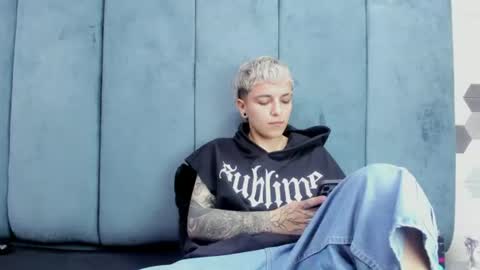 megan_thompsonn_ online show from July 31, 2:56 am