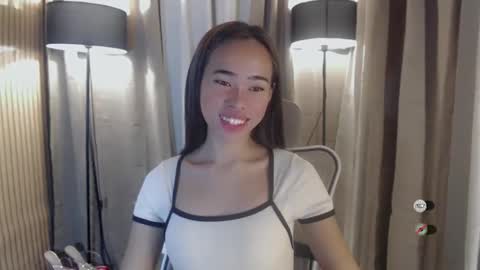 MEGAN online show from March 13, 6:53 pm