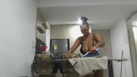 megan        online show from July 21, 3:51 am