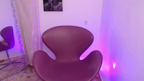 MEGAN online show from May 1, 11:08 pm
