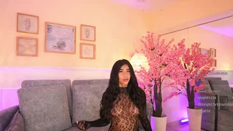 Megan Lowell online show from May 1, 9:07 pm