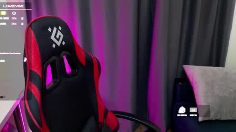 meganluss online show from January 8, 5:44 am