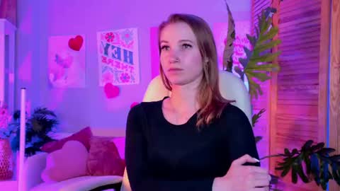megan online show from July 18, 8:33 pm