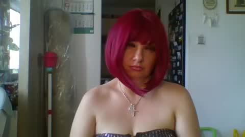 Megan online show from July 6, 11:15 am